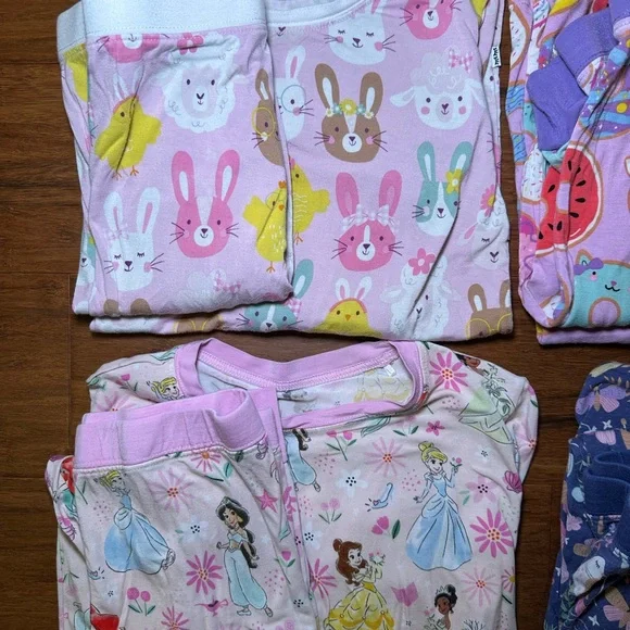 Little Sleepies Disney Princess and more Bamboo Long Pant & Sleeve size 7/8 EUC - Picture 2 of 7